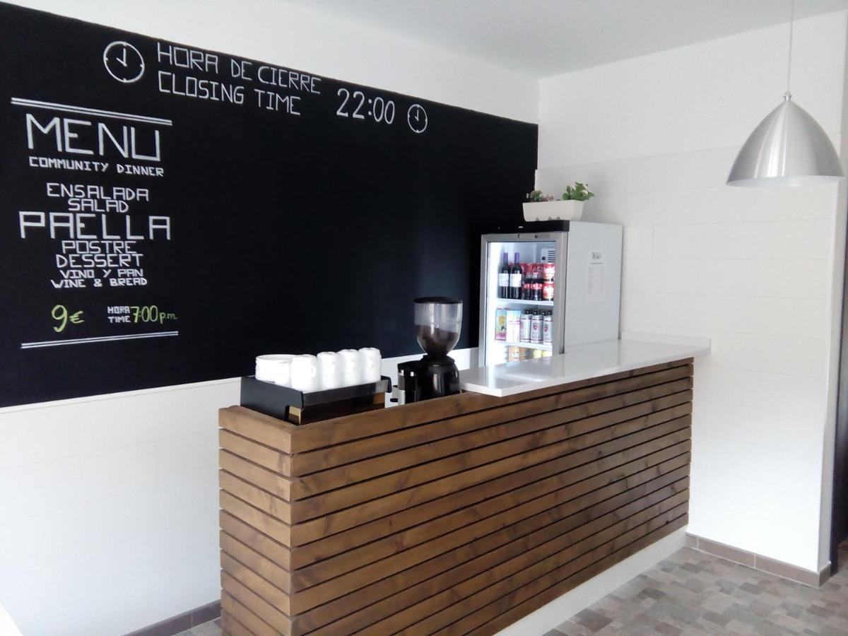 Hornillos Meeting Point 奥尔尼略斯德尔卡米诺 外观 照片